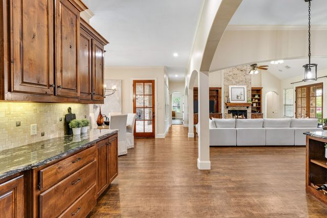 8640 Normandy Way, Argyle, TX 76226