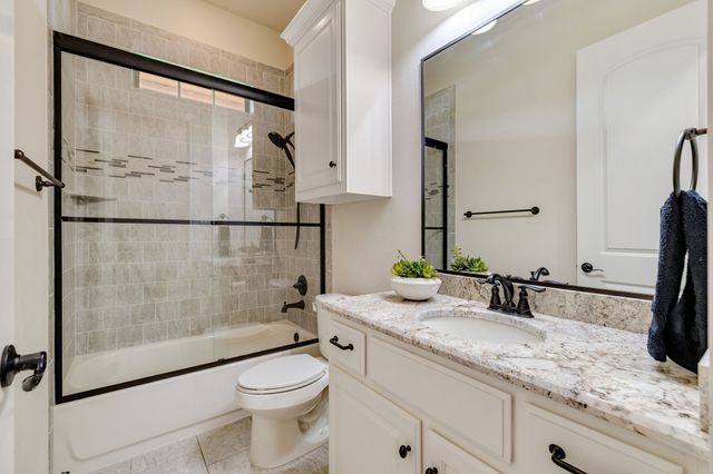8640 Normandy Way, Argyle, TX 76226