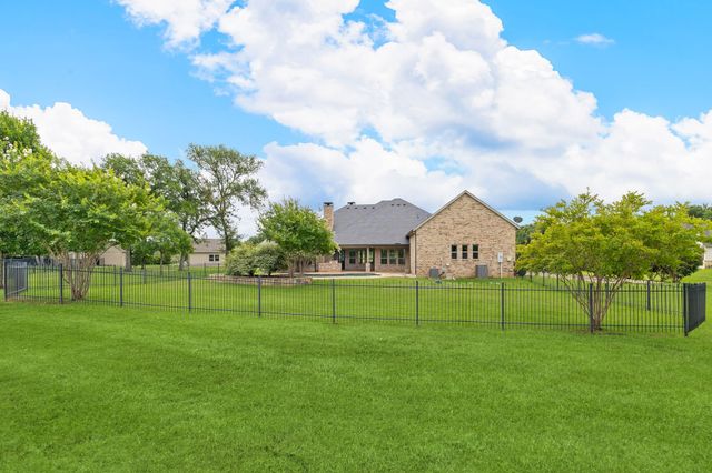 8640 Normandy Way, Argyle, TX 76226