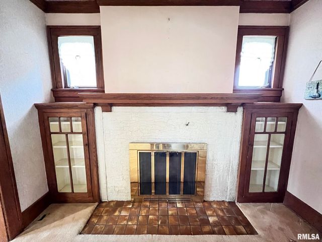 2523 W ROHMANN Avenue, West Peoria, IL 61604