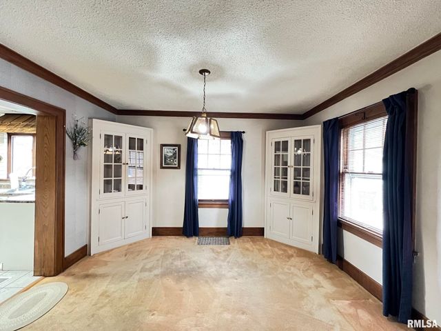 2523 W ROHMANN Avenue, West Peoria, IL 61604