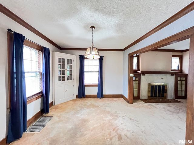 2523 W ROHMANN Avenue, West Peoria, IL 61604