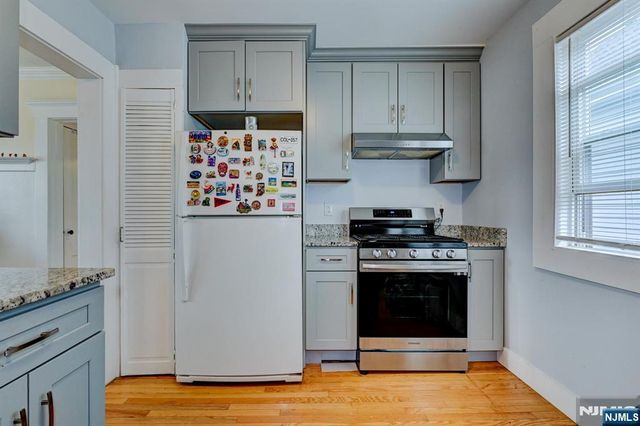 275 Greylock Parkway, Belleville, NJ 07109