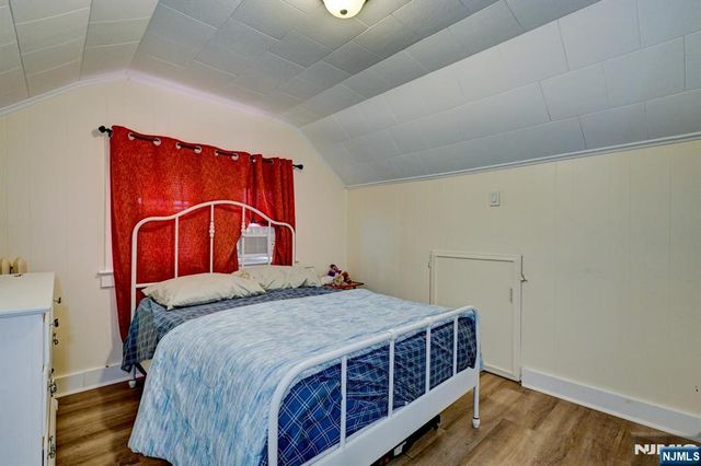 275 Greylock Parkway, Belleville, NJ 07109