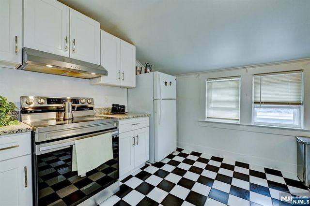 275 Greylock Parkway, Belleville, NJ 07109