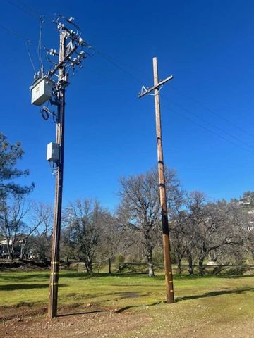 17426 Deer Hill Road, Hidden Valley Lake, CA 95467