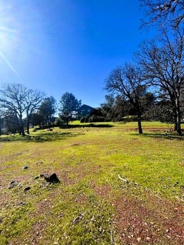 17426 Deer Hill Road, Hidden Valley Lake, CA 95467