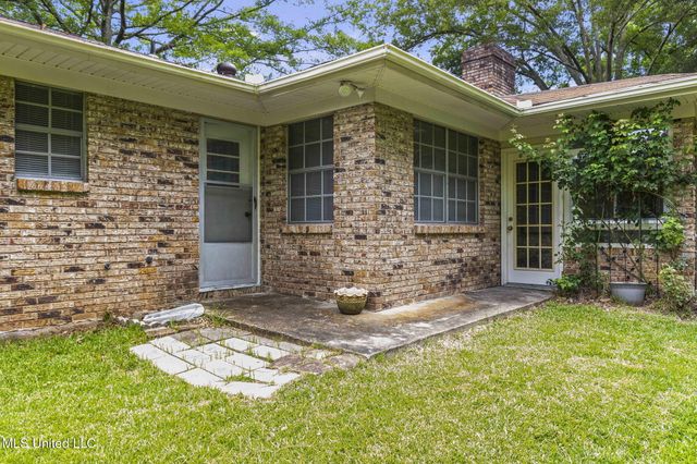 103 Sweetgum Lane, Clinton, MS 39056