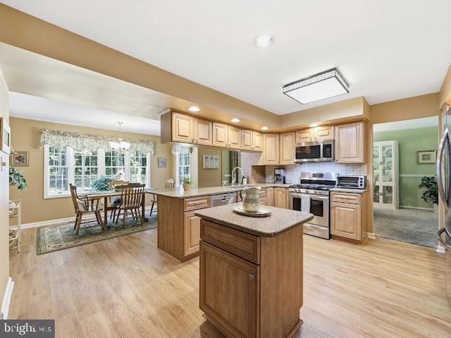 1227 KRESSON RD, Cherry Hill, NJ 08003