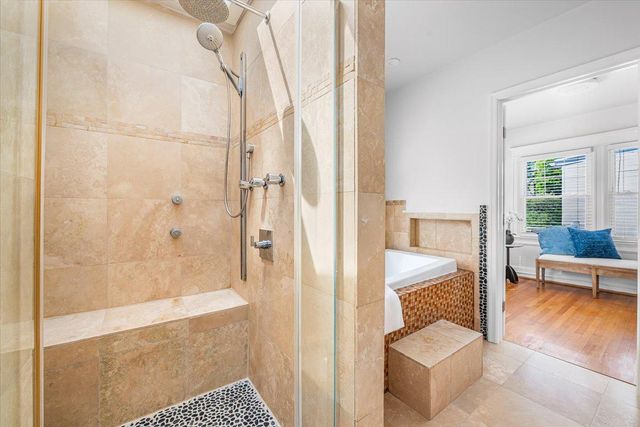 3834 MCKINLEY ST NW, Washington, DC 20015