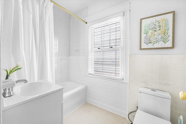 3834 MCKINLEY ST NW, Washington, DC 20015
