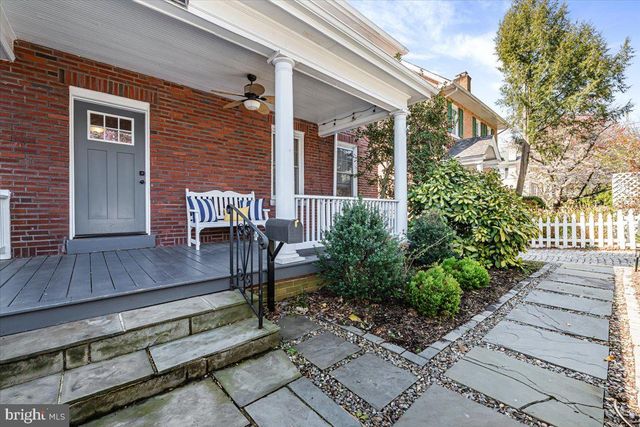 3834 MCKINLEY ST NW, Washington, DC 20015