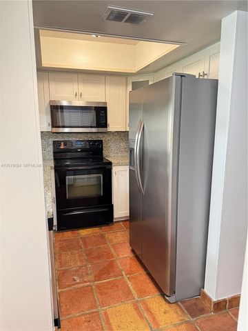 8999 SW 123rd Court 112, Miami, FL 33186