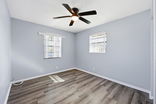 1565 W 28th Street A, Riviera Beach, FL 33404