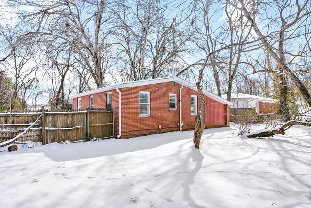 3 Garth Dr, Clarksville, TN 37040