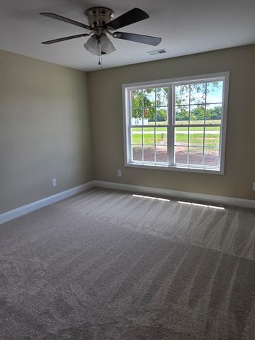 3385 Black River Road, Dalzell, SC 29040