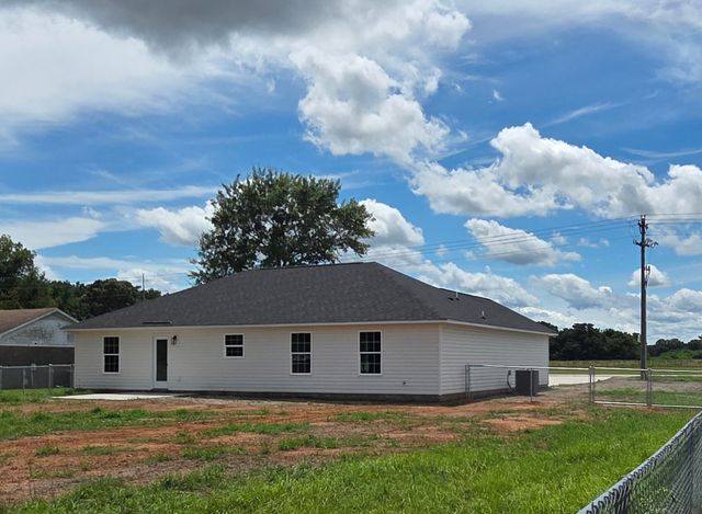 3385 Black River Road, Dalzell, SC 29040