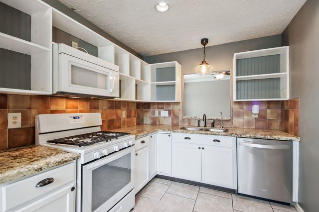 14407 Sun Harbor Drive, Houston, TX 77062