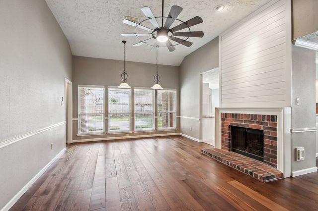 14407 Sun Harbor Drive, Houston, TX 77062