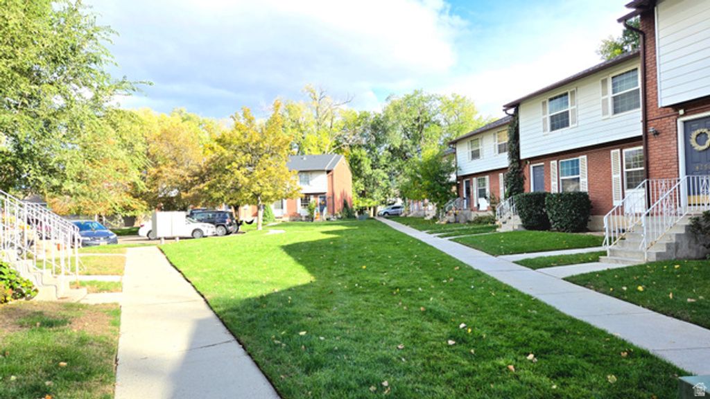 Image 2 of property listing at 8732 S 620 E, Sandy, UT 84070