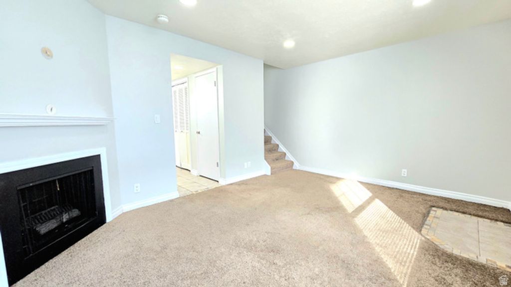 Image 10 of property listing at 8732 S 620 E, Sandy, UT 84070
