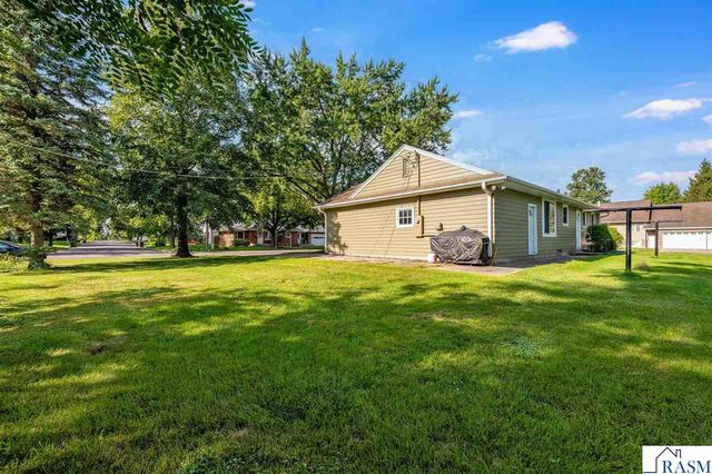 216 Haynes Street, Mankato, MN 56001