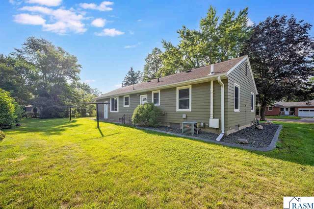 216 Haynes Street, Mankato, MN 56001