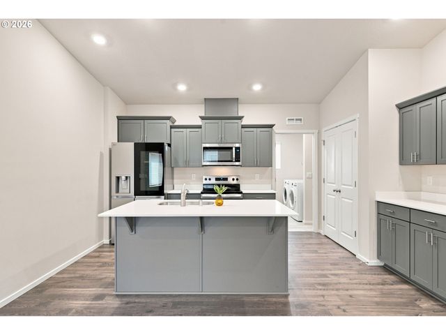 1605 Ne 122ND Ct, Vancouver, WA 98684