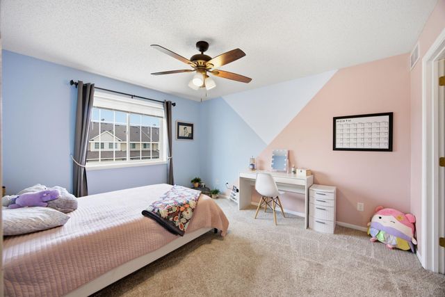 17530 Gillette Way 7052, Lakeville, MN 55044