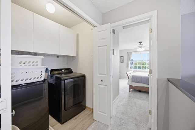 17530 Gillette Way 7052, Lakeville, MN 55044