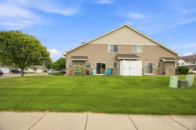 17530 Gillette Way 7052, Lakeville, MN 55044