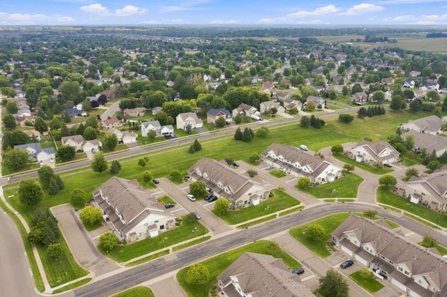 17530 Gillette Way 7052, Lakeville, MN 55044
