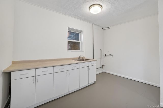 43 Arthur Place, Yonkers, NY 10701