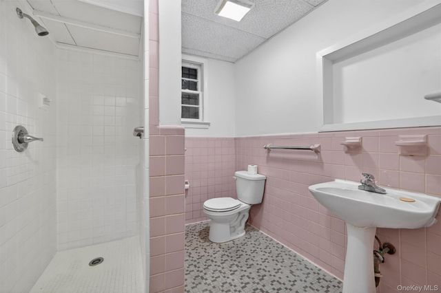 43 Arthur Place, Yonkers, NY 10701