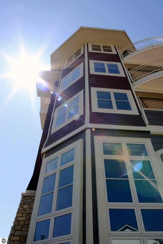 1941 US-131 N, East Bay Twp, MI 49686