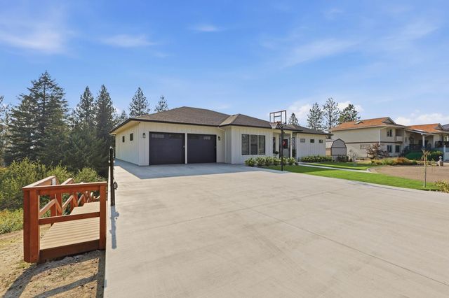 6224 S Eaglecrest Dr, Spokane Valley, WA 99206