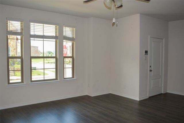 1912 Buffalo Hill Drive, Mesquite, TX 75149