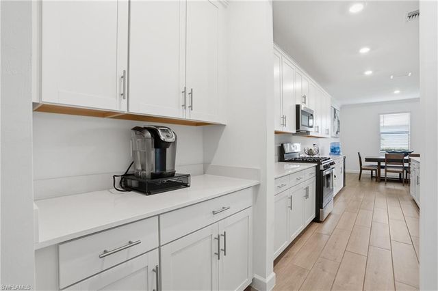 20605 Greenwich PL, Estero, FL 33928