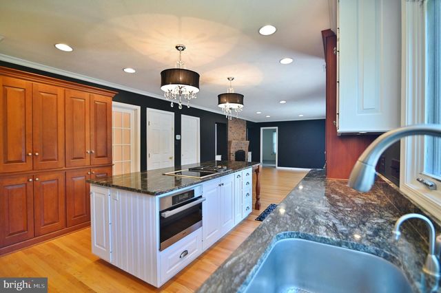 79 SUNSET CT, Edinburg, VA 22824
