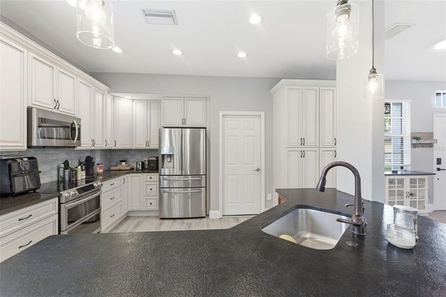 21347 MORNING MIST WAY, Land O Lakes, FL 34637
