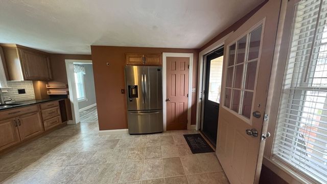 134 Peck Street 1, Franklin, MA 02038