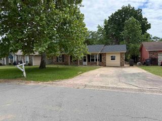 103 Briarfield Cove, Jacksonville, AR 72076