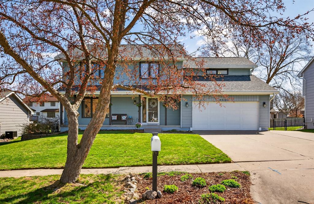 4507 48th Street, Des Moines, IA 50310