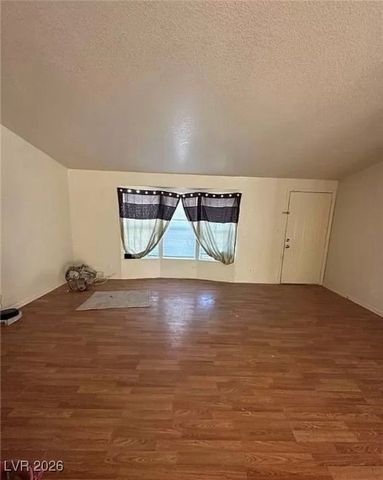 3560 Estes Park Drive, Las Vegas, NV 89122