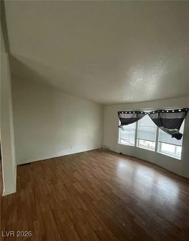 3560 Estes Park Drive, Las Vegas, NV 89122