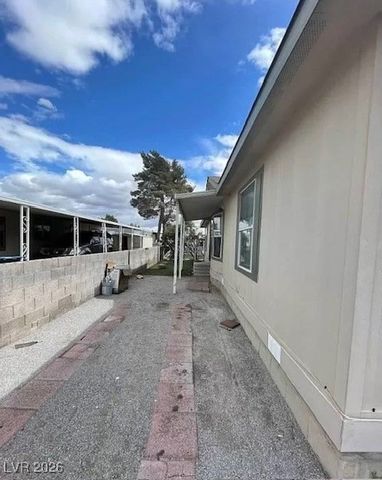 3560 Estes Park Drive, Las Vegas, NV 89122