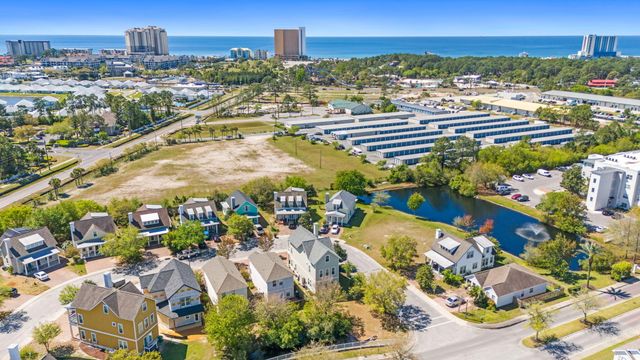 349 Madison Circle, Panama City Beach, FL 32407