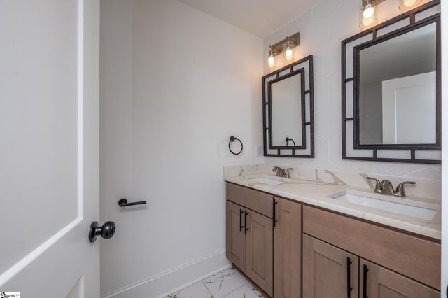 67 Dorsey Avenue, Greenville, SC 29611