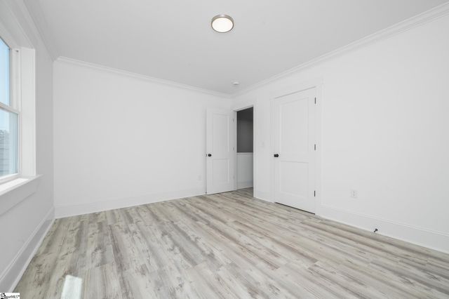 67 Dorsey Avenue, Greenville, SC 29611