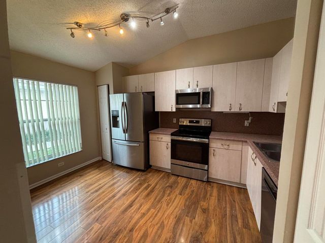 8410 Cargill Point, West Palm Beach, FL 33411